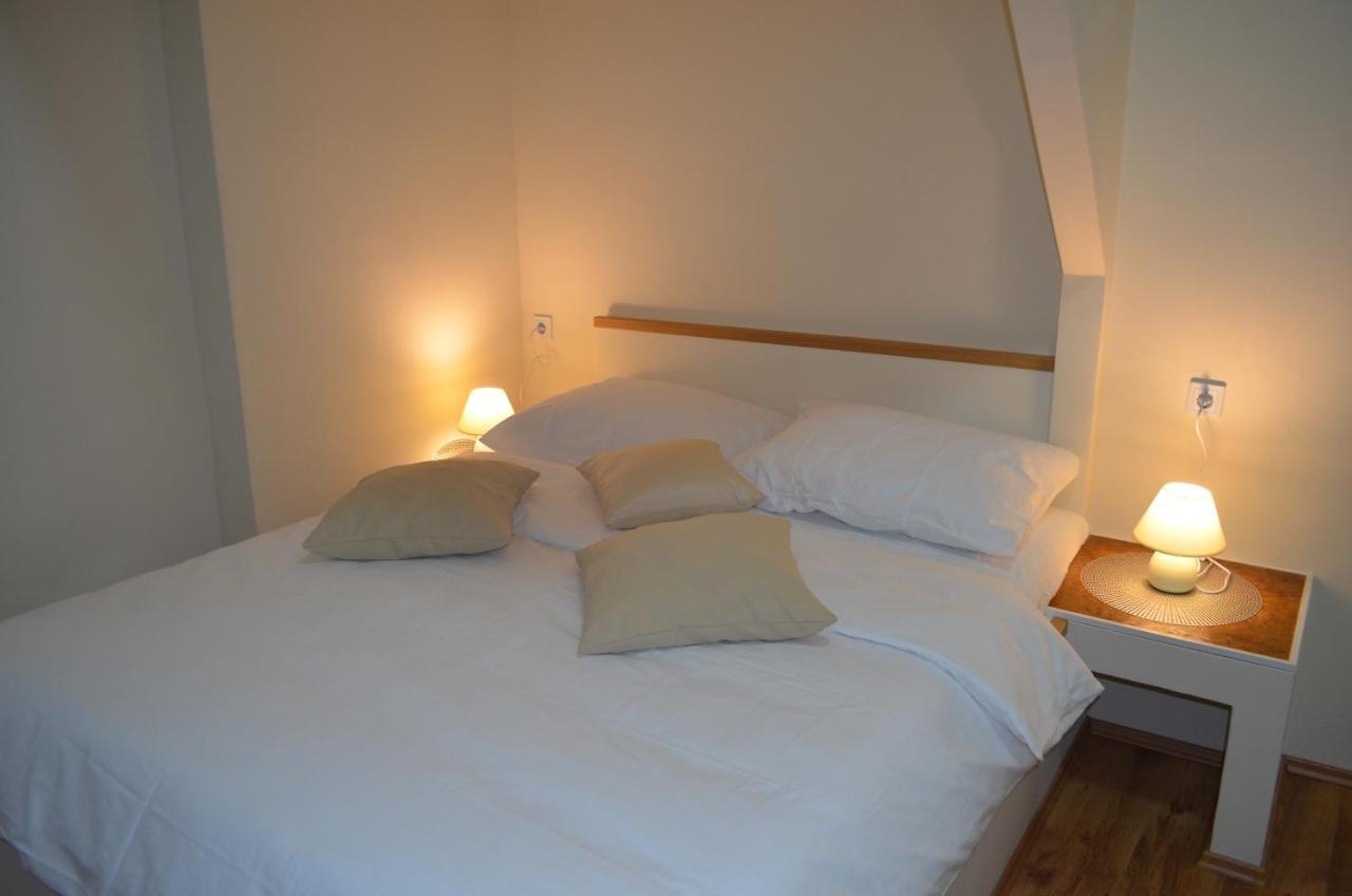 Rooms & Apartments Infinity Rijeka Exterior photo